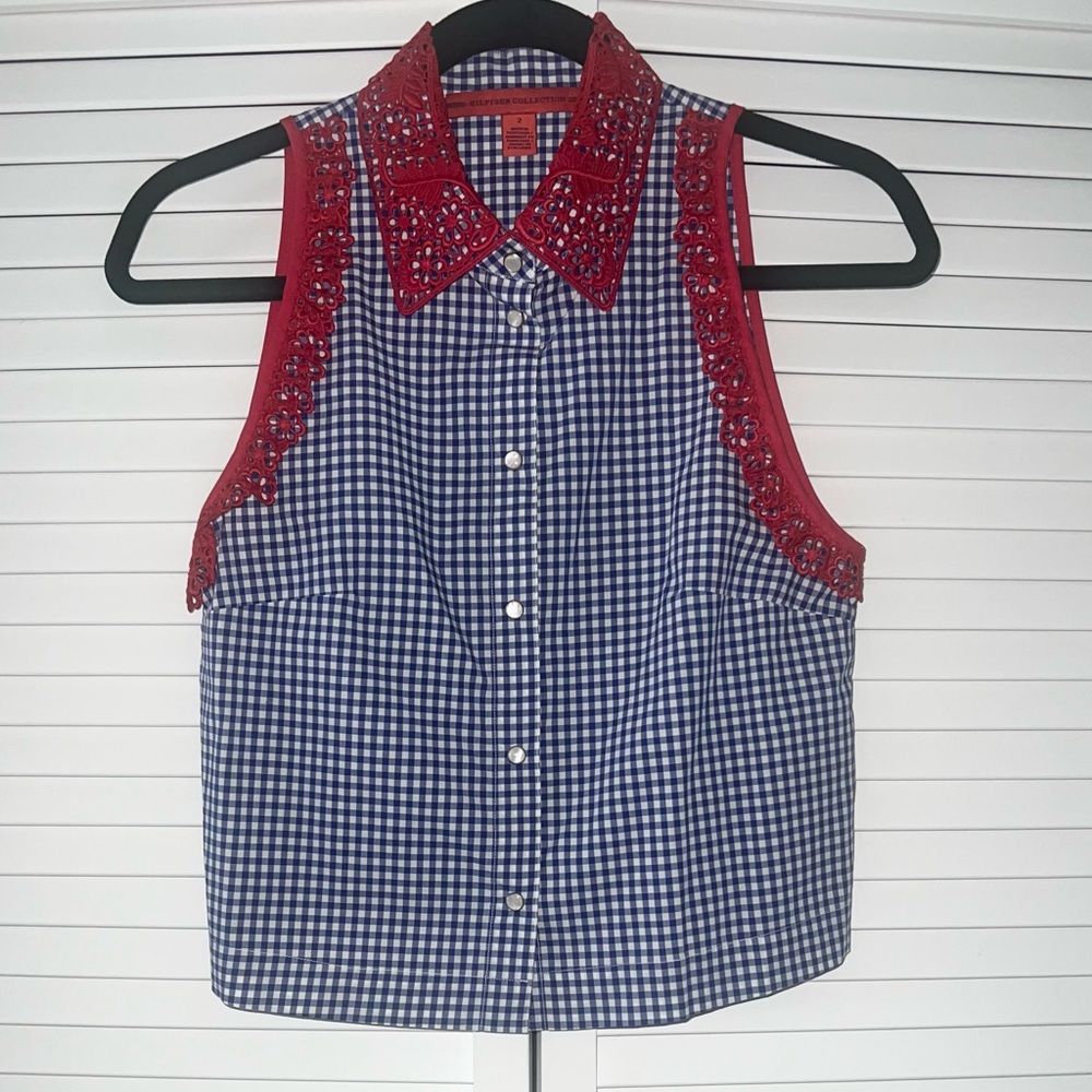 Tommy Hilfiger Sleeveless Button Up Top